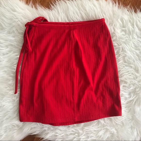 Revolve Skirt - Picture 3 of 5